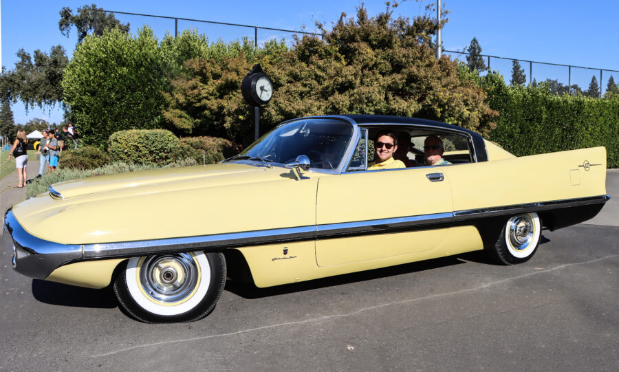 1957 Chrysler Ghia Super Dart 400 Concept